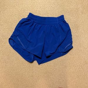 Lululemon Hotty Hot shorts size 2